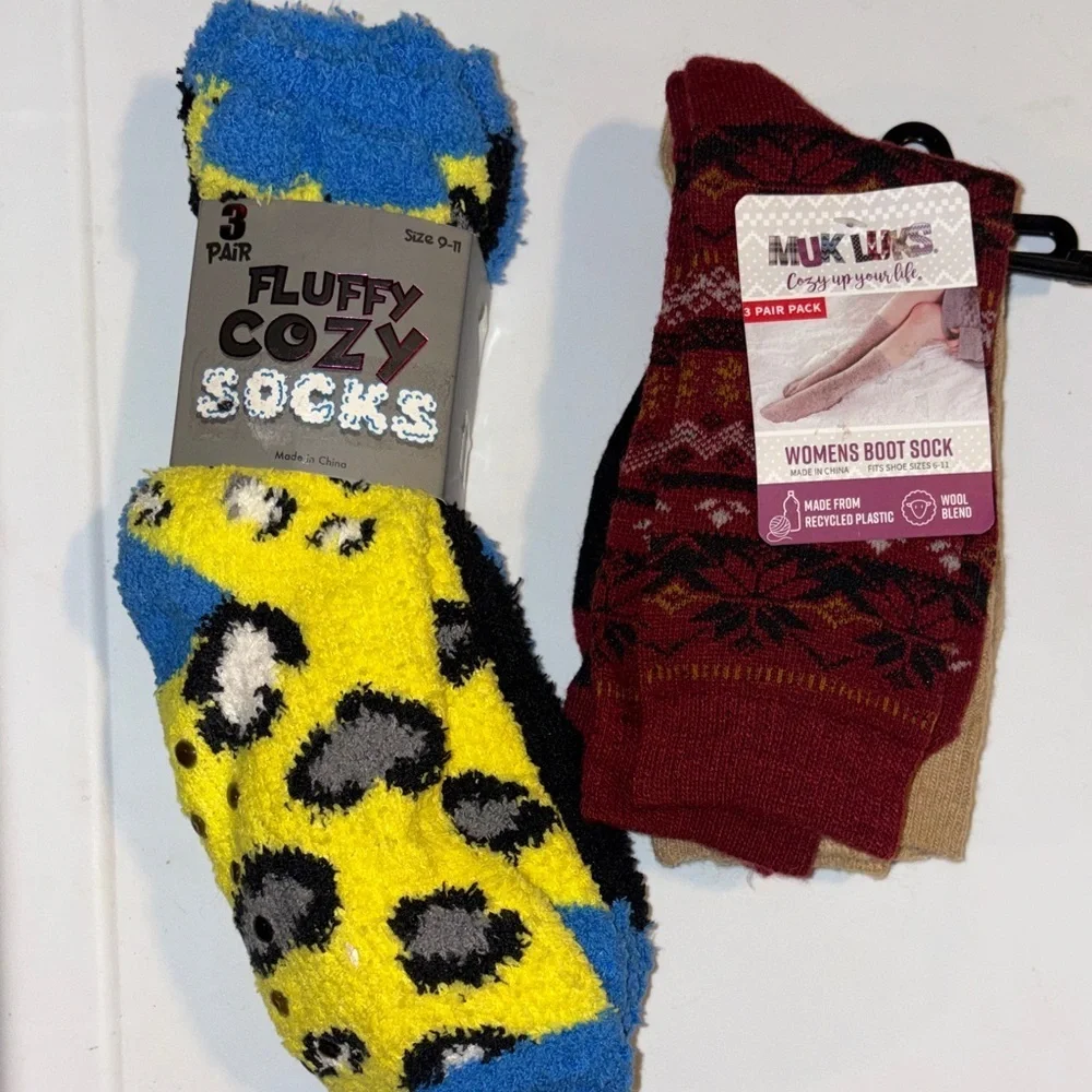 🧦🆕🧦 Muk Luks and Fluffy Cozy Socks-6 Pairs